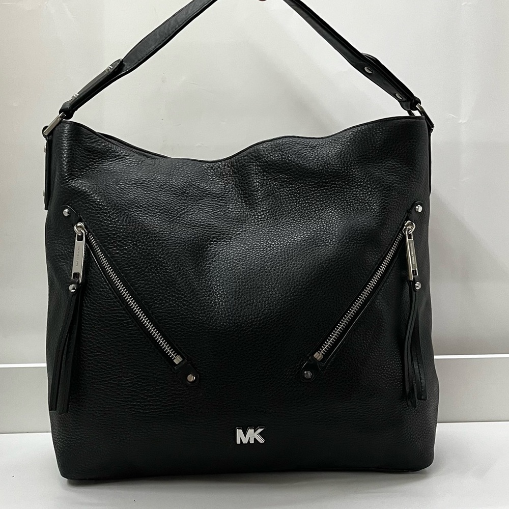 MICHAEL KORS Black Leather Nolita Evie Hobo Neyla Shoulder Bag